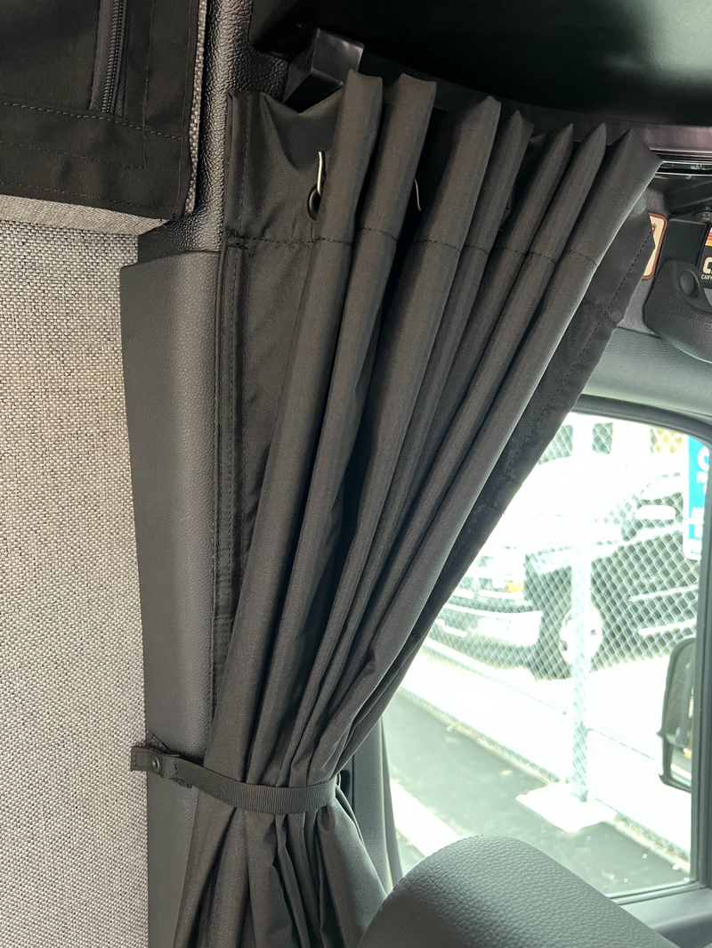 CAVANS CLIMA-SHADE™ Showtime Curtain