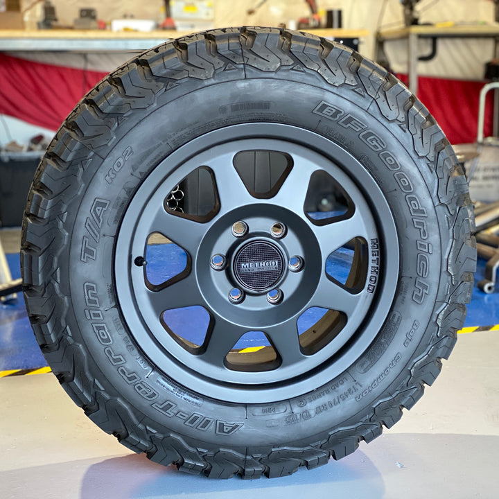 METHOD RACING 701 - 17X7.5 SPRINTER FACTORY REVEL 2020-21