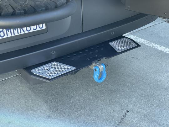 OWL Hitch Step - Black or Gunmetal