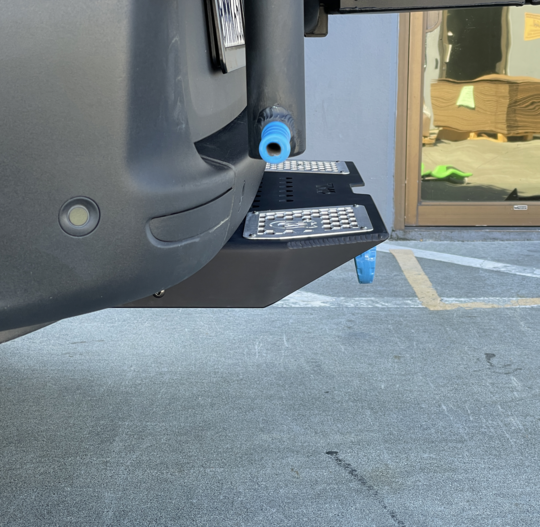 OWL Hitch Step - Black or Gunmetal